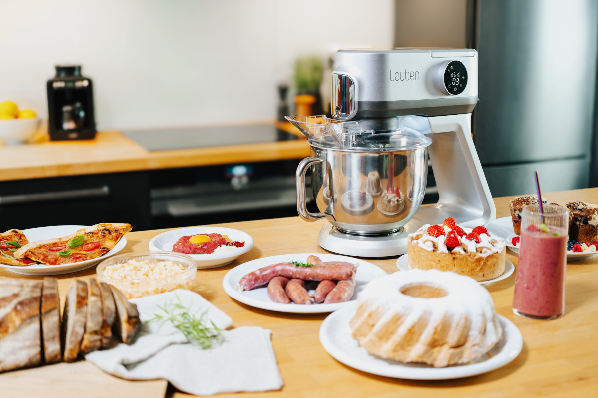 Lauben Kitchen Machine 1300SG – Pomocnik kuchenny, który wykona pracę za innych